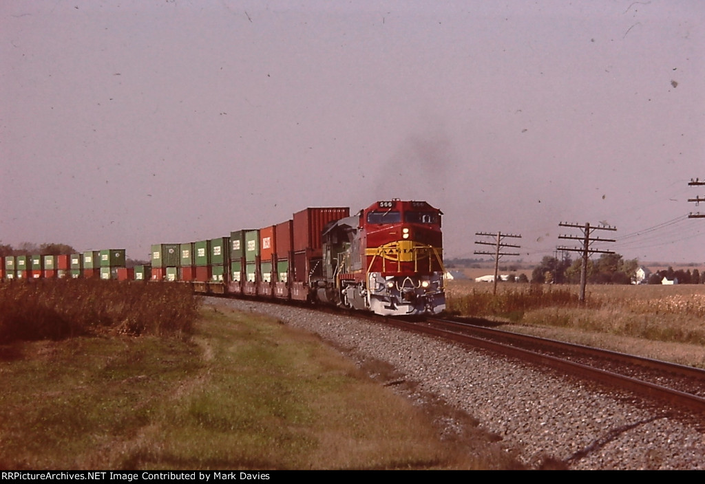 ATSF 566